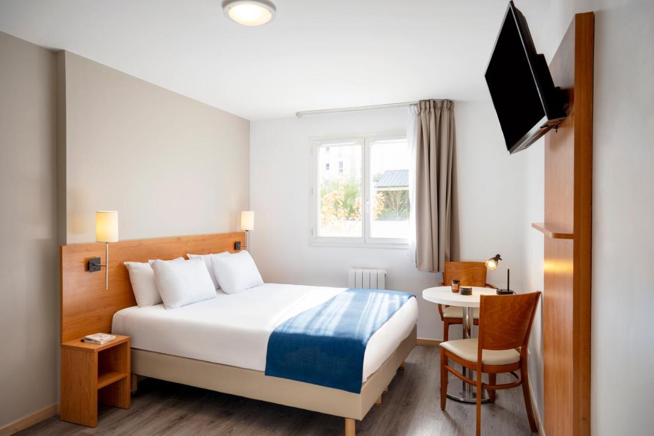 เซฌูร์ แอนด์ แอฟแฟร์ เครเตย เลอ มาจิสแตร์ โฮเทล Aparthotel ภายนอก รูปภาพ