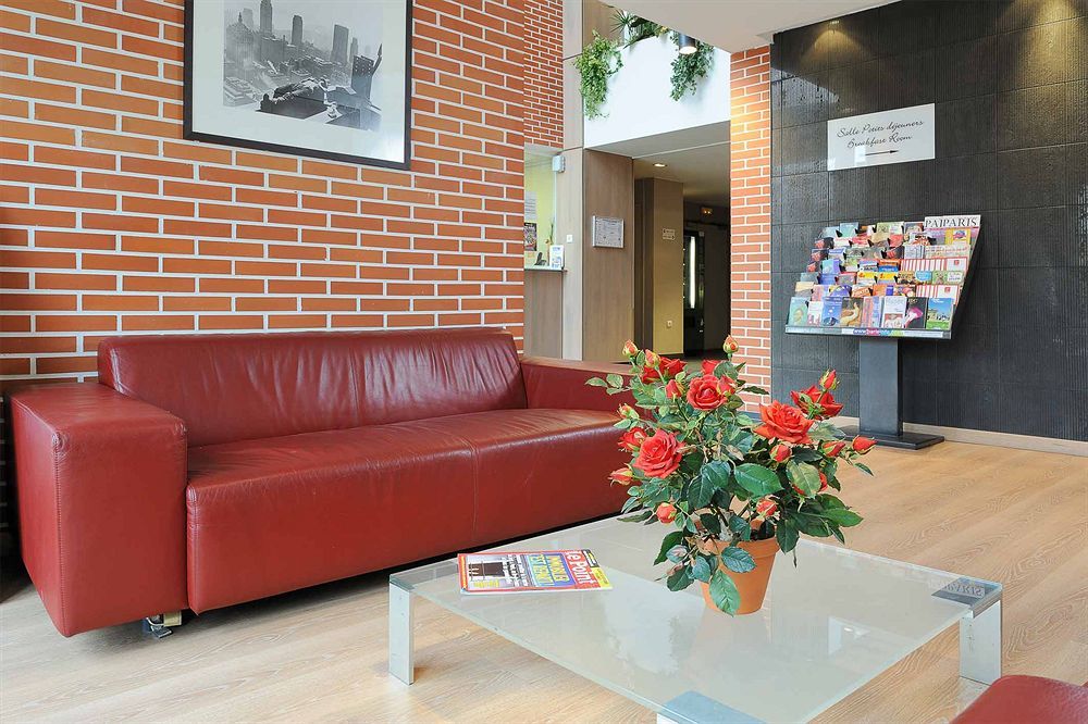 เซฌูร์ แอนด์ แอฟแฟร์ เครเตย เลอ มาจิสแตร์ โฮเทล Aparthotel ภายนอก รูปภาพ